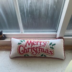 Door knob Merry Christmas Pillow - White and Red